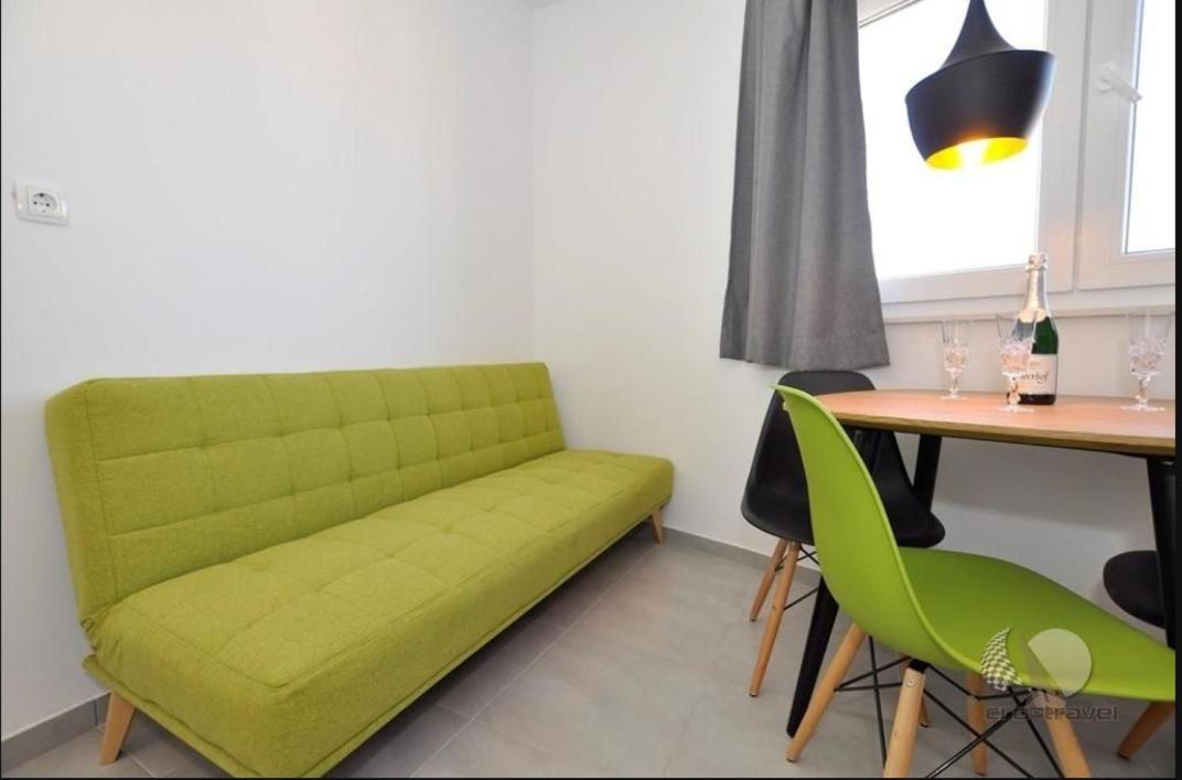 Apartmani Miranda Drašnice Zewnętrze zdjęcie
