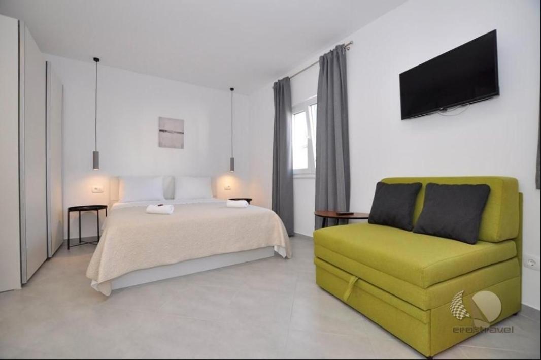 Apartmani Miranda Drašnice Zewnętrze zdjęcie