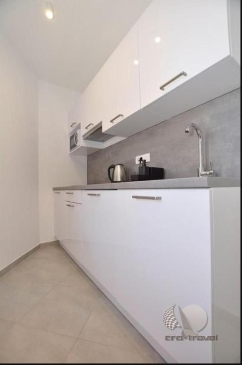 Apartmani Miranda Drašnice Zewnętrze zdjęcie